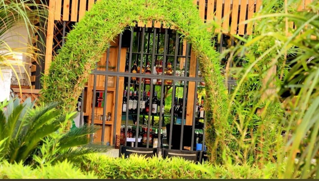 Plant House Hotel Ruiru Exterior foto